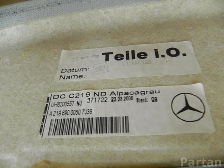 Mercedes-Benz A 219 690 0050 7J36 / A21969000507J36 CLS (C219) 2006 Панель потолка