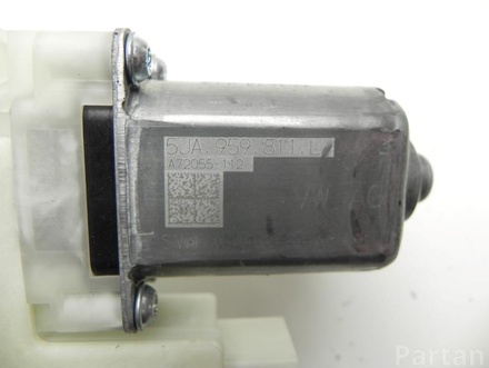 Škoda 5JA 959 811 L / 5JA959811L RAPID (NH3) 2016 Window lifter motor Left Rear