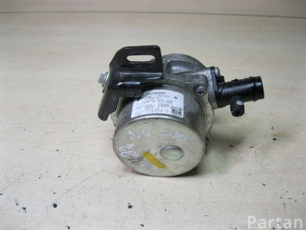 Nissan 8201005306 C / 8201005306C NV200 / EVALIA Bus 2012 Pompe à vacuum