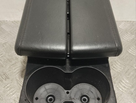 Tesla 102424100A MODEL S 2013 Armrest 