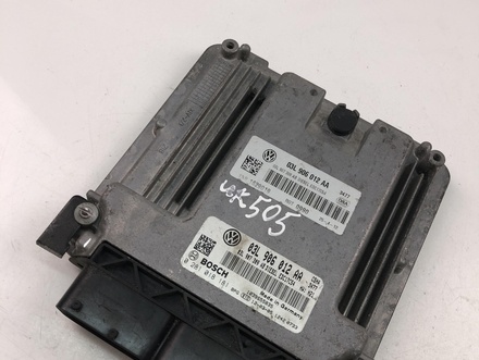 Škoda 03L906012AA; 0281018181 / 03L906012AA, 0281018181 FABIA II (542) 2012 Control unit for engine