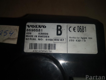 Volvo 8696581 XC90 I 2004 Enlace de multimedia con unidad de control