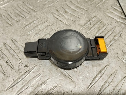 Tesla 6PW01135702 MODEL S 2013 Regensensor