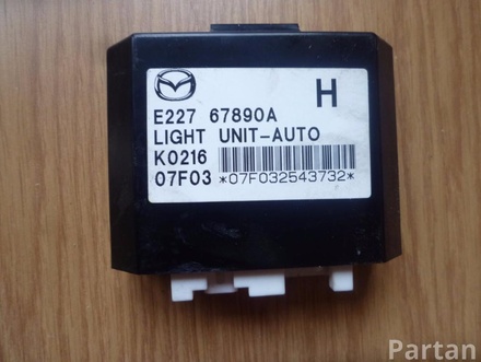 Mazda E22767890A CX-7 (ER) 2007 Light Module ECU