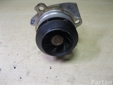 Audi 03L 121 019 / 03L121019 A4 (8K2, B8) 2010 Pompa wody