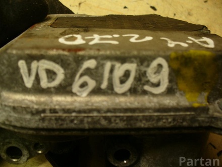 Audi 059 129 086 D / 059129086D A4 (8EC, B7) 2006 Adjuster unit