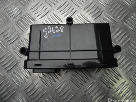 Tesla 1003101-00-E / 100310100E MODEL S 2015 Control unit for door Right Front