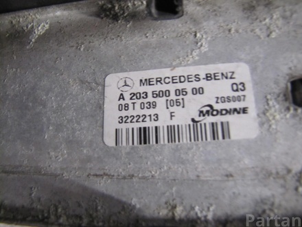 Mercedes-Benz A203 500 05 00 / A2035000500 CLK Convertible (A209) 2005 Refrigerador de aire de sobrealimentación