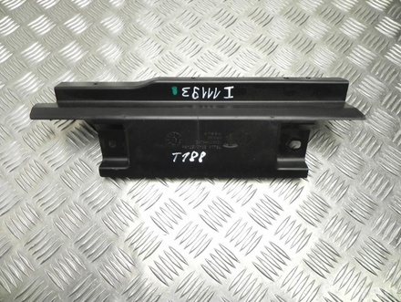 Tesla 1009174-00-E / 100917400E MODEL S 2015 Soporte, cubierta