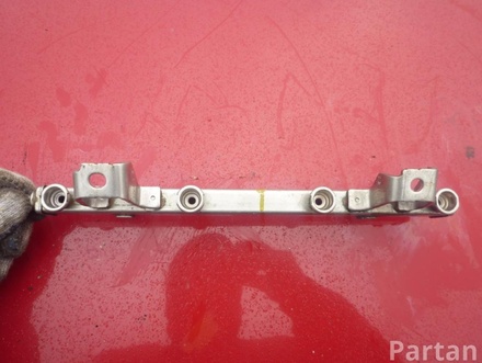 Mazda VP4M5G-FC / VP4M5GFC 5 (CR19) 2006 Fuel rail