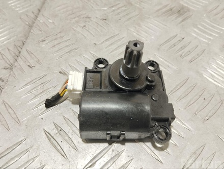 Tesla HVCCD332CK8AA04 MODEL S 2013 Moteur de réglage pour volet de régulation