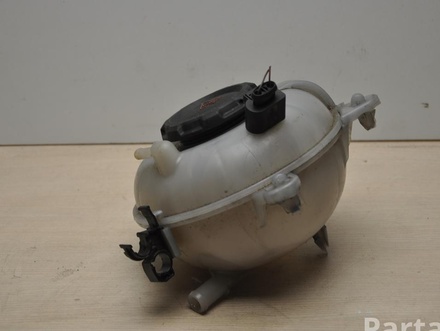 Volkswagen 5Q0121407G ; 5Q0121407 / 5Q0121407G, 5Q0121407 PASSAT Variant (3G5) 2017 Coolant Expansion Tank