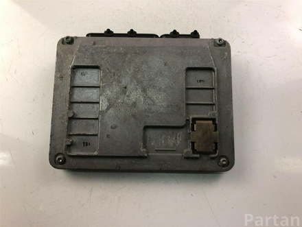 Škoda 03E906023Q FABIA II (542) 2012 Control unit for engine