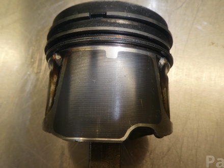 Renault M9R786 TRAFIC II Box (FL) 2009 Piston