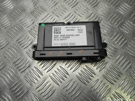 Tesla 1003101-00-E / 100310100E MODEL S 2015 Control unit for door Right Front