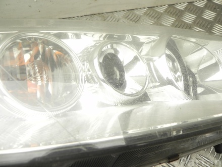 Mazda F014003903R 6 sedan (GG) 2004 Lampa przednia z prawej